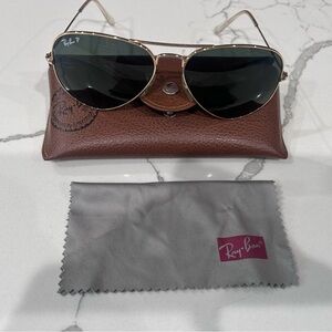 Ray-Ban Black and Gold Aviator Sunglasses